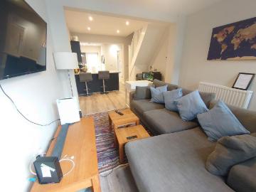 2 bedroom terraced house to rent