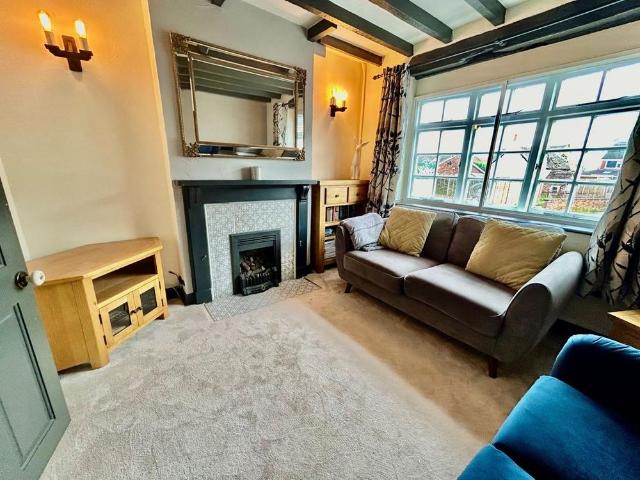 2 bedroom terraced house to rent