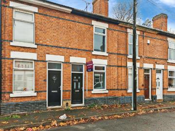 2 bedroom terraced house to rent