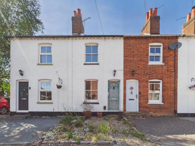 2 bedroom terraced house to rent