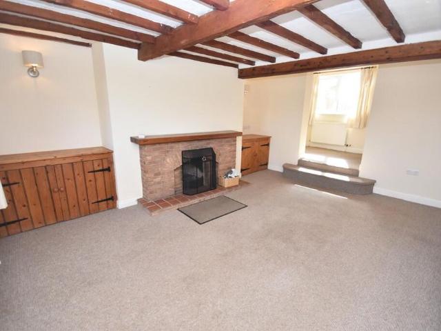 2 bedroom terraced house to rent