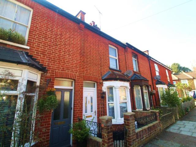2 bedroom terraced house to rent
