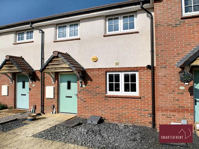 2 bedroom terraced house to rent