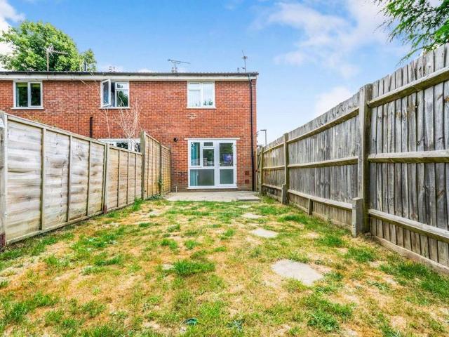 2 bedroom terraced house to rent