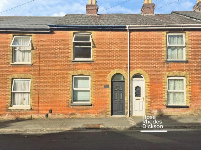 2 bedroom terraced house to rent