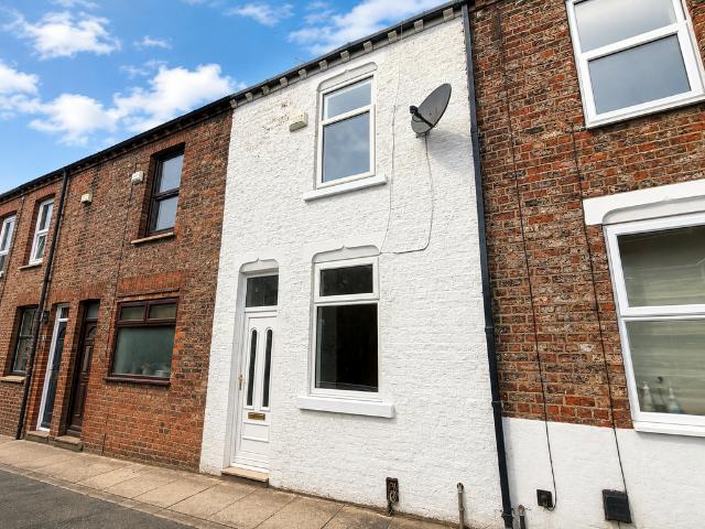 2 bedroom terraced house to rent