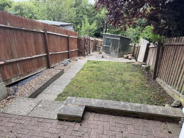 2 bedroom terraced house to rent