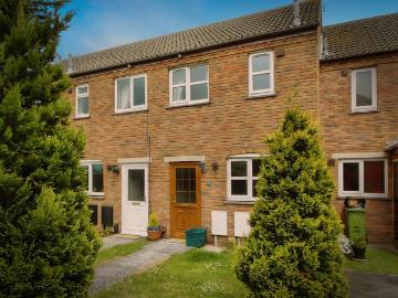 2 bedroom terraced house to rent