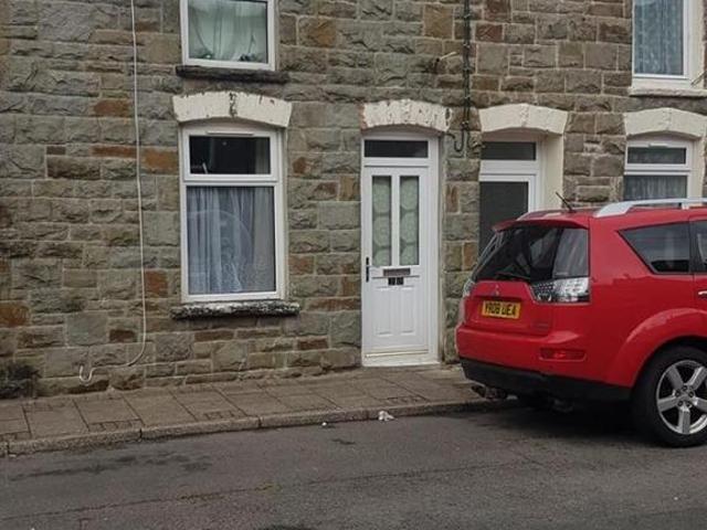 2 bedroom terraced house to rent