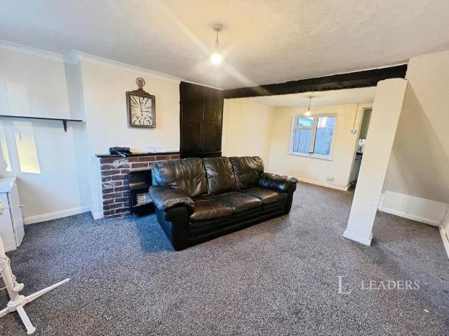 2 bedroom terraced house to rent