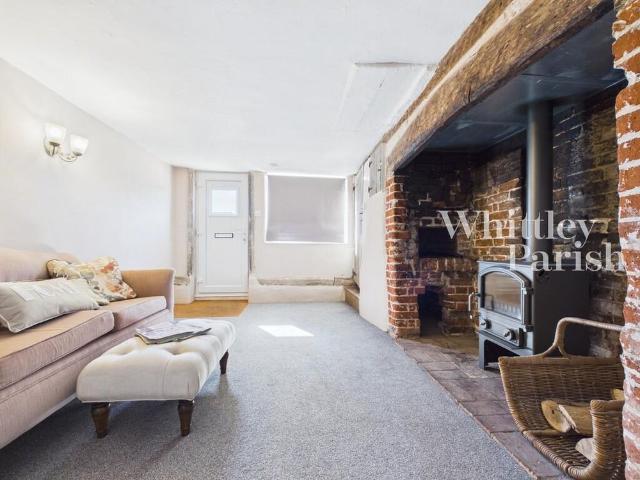 2 bedroom terraced house to rent