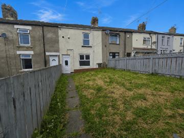 2 bedroom terraced house to rent