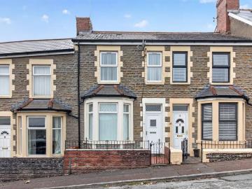2 bedroom terraced house to rent
