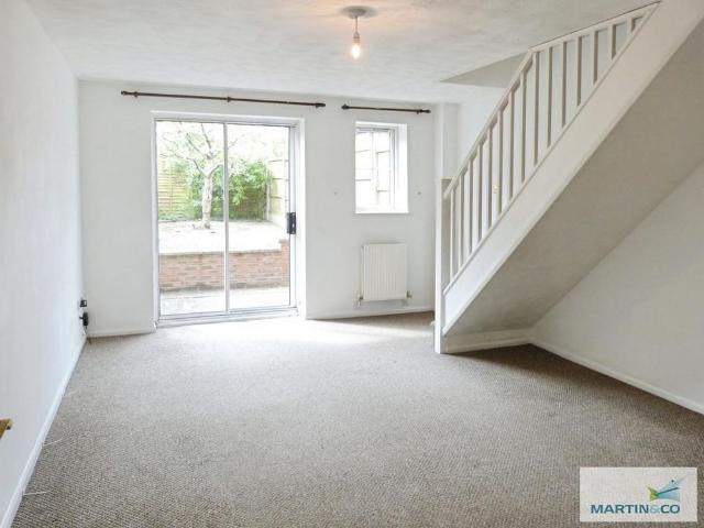 2 bedroom terraced house to rent