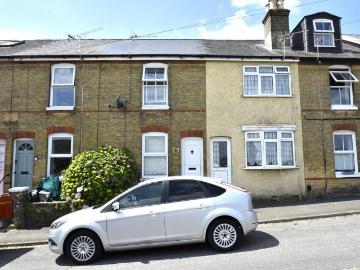 2 bedroom terraced house to rent