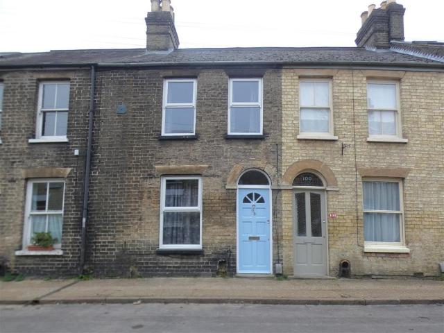 2 bedroom terraced house to rent