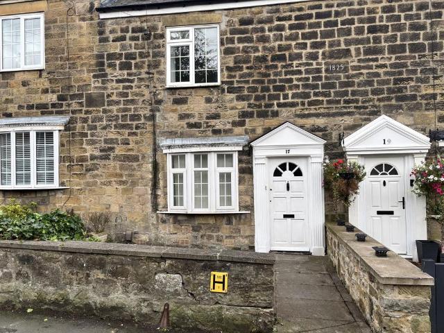 2 bedroom terraced house to rent