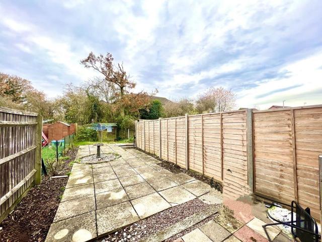 2 bedroom terraced house to rent