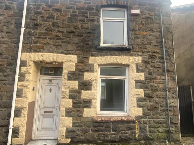 2 bedroom terraced house to rent