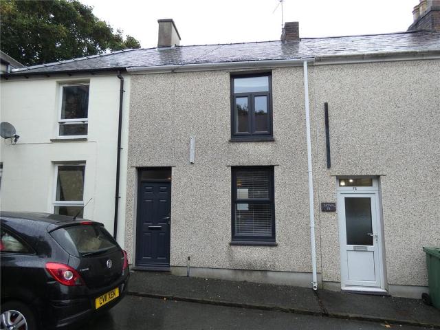 2 bedroom terraced house to rent