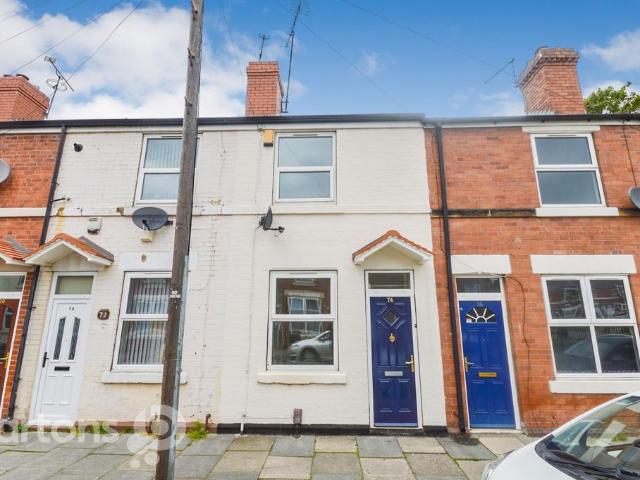 2 bedroom terraced house to rent