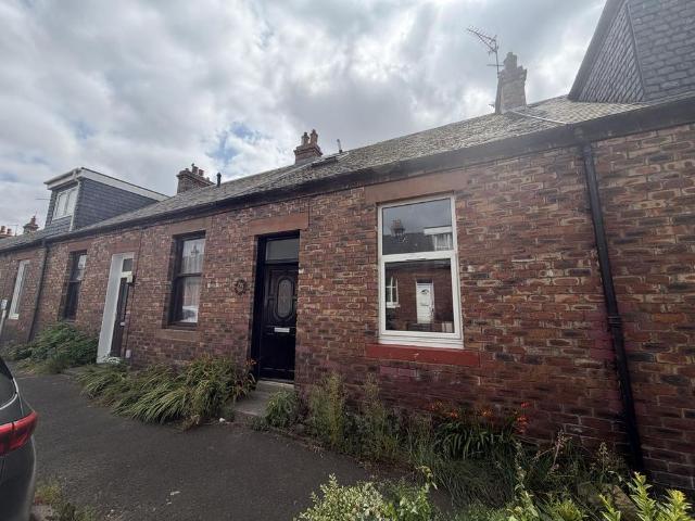 2 bedroom terraced house to rent