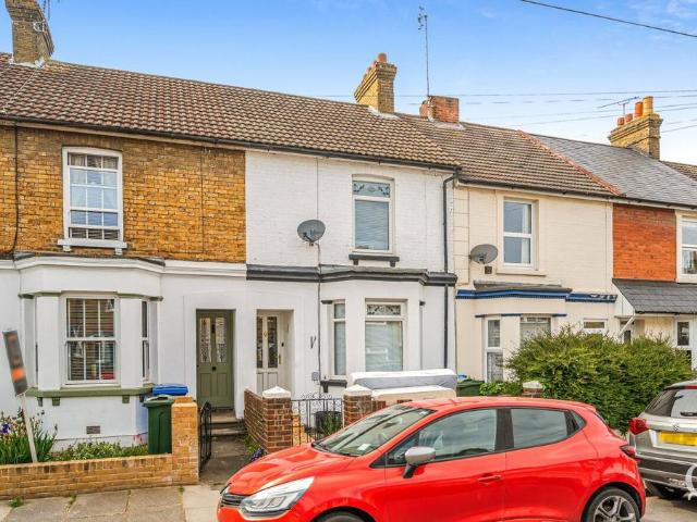 2 bedroom terraced house to rent