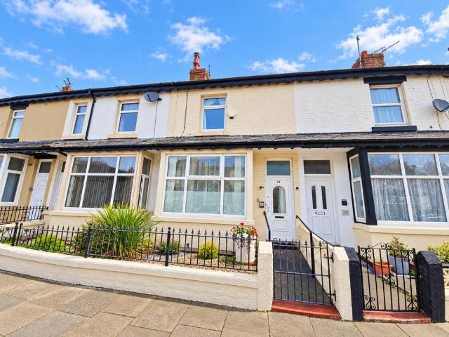 2 bedroom terraced house to rent
