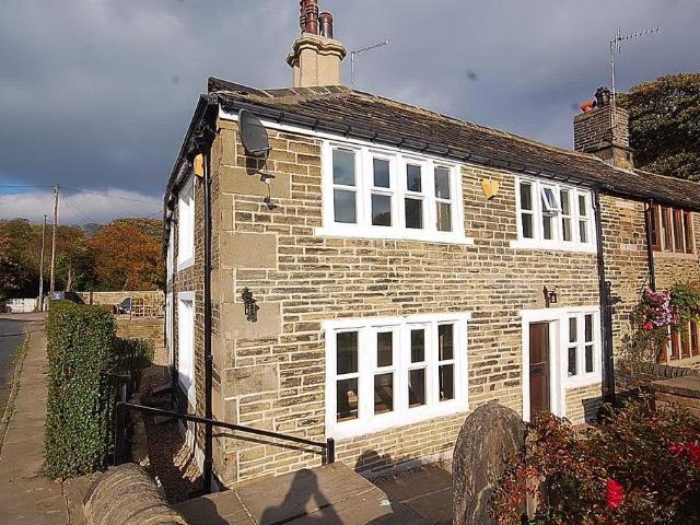 2 bedroom terraced house to rent