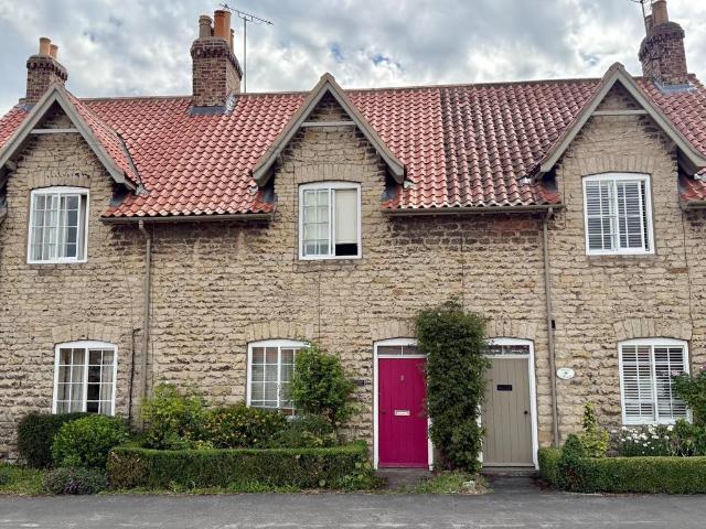2 bedroom terraced house to rent