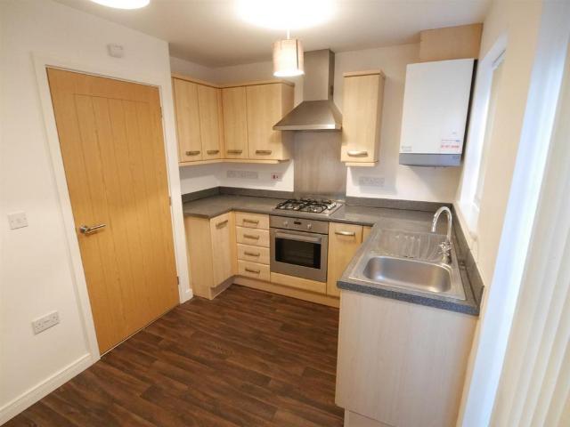 2 bedroom terraced house to rent