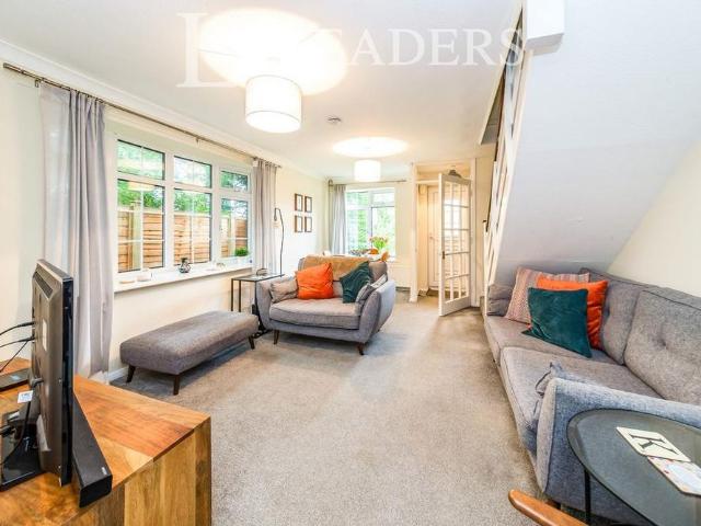 2 bedroom terraced house to rent