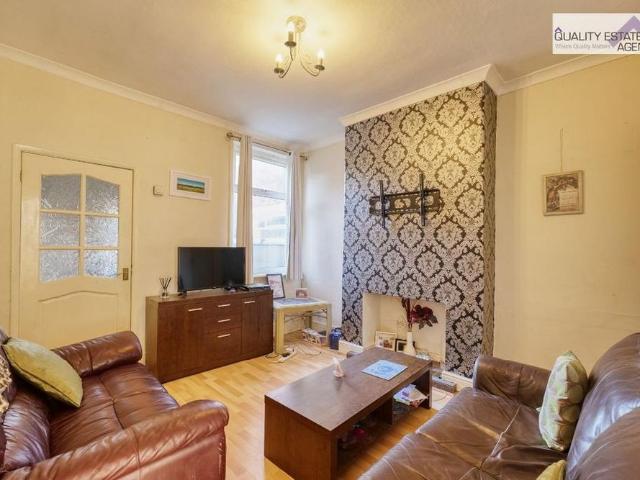 2 bedroom terraced house to rent