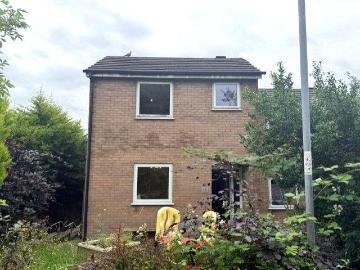2 bedroom terraced house to rent