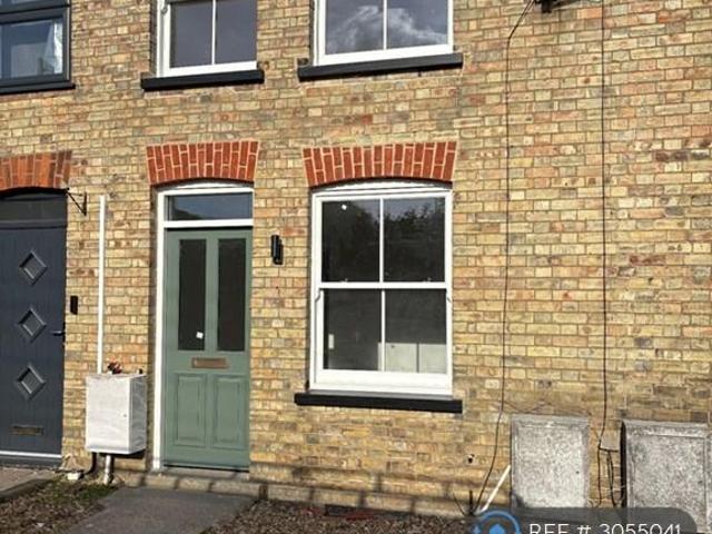2 bedroom terraced house to rent