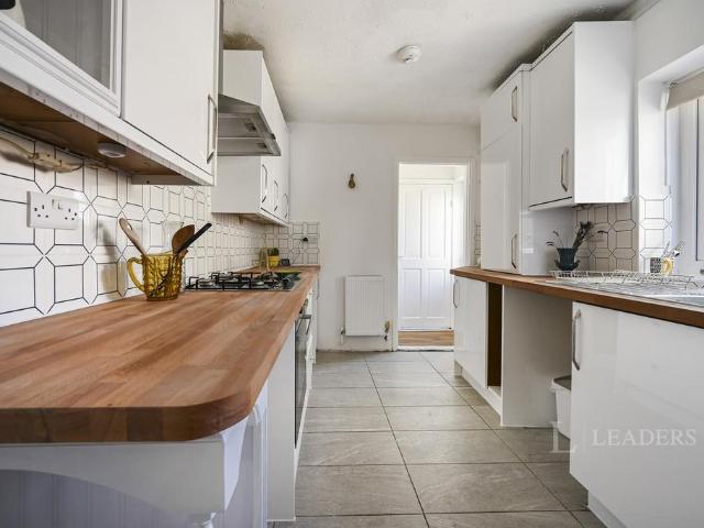 2 bedroom terraced house to rent