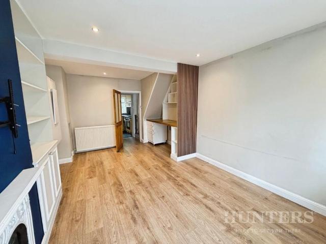 2 bedroom terraced house to rent
