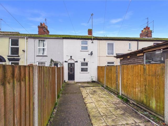 2 bedroom terraced house to rent