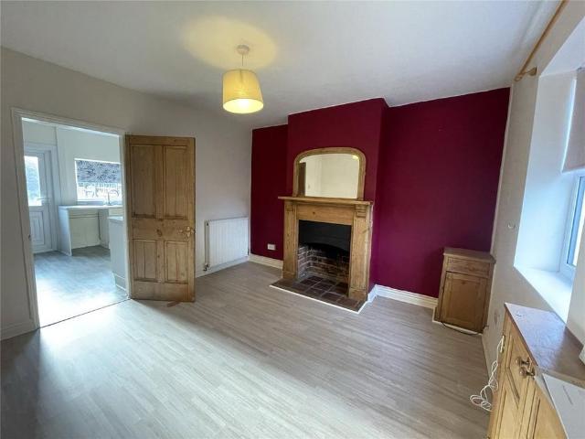 2 bedroom terraced house to rent