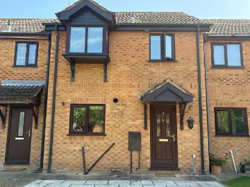 2 bedroom terraced house to rent