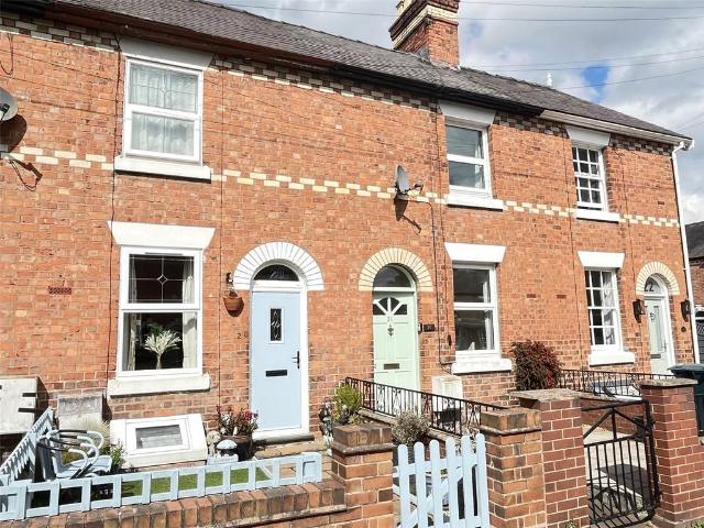 2 bedroom terraced house to rent