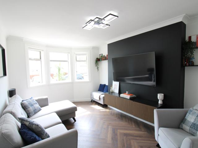 2 bedroom terraced house to rent