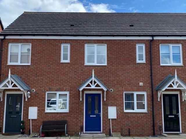 2 bedroom terraced house to rent