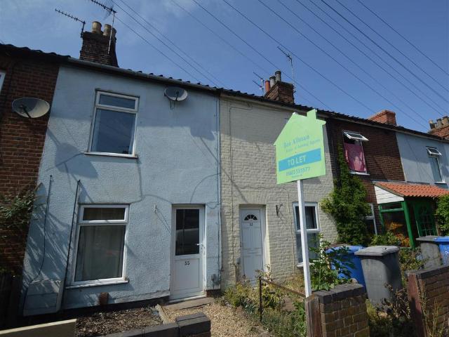 2 bedroom terraced house to rent