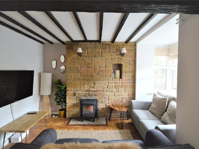 2 bedroom terraced house to rent