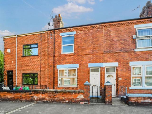2 bedroom terraced house to rent