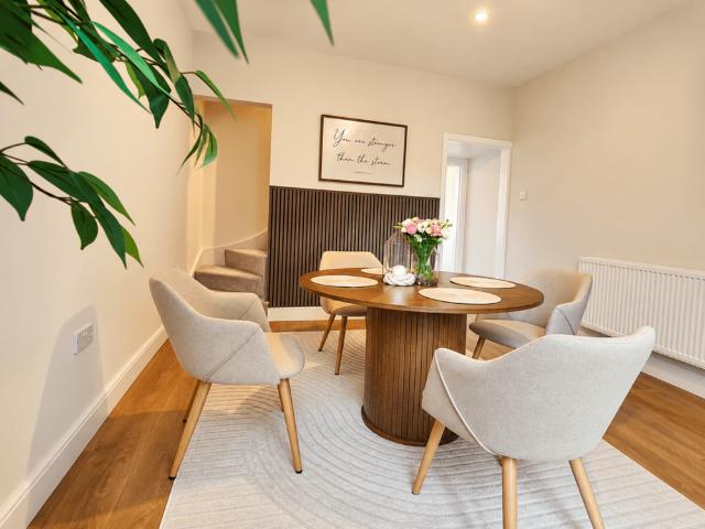 2 bedroom terraced house to rent
