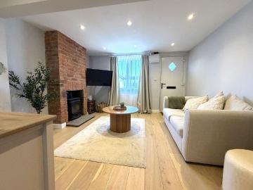 Hodson Swindon, SN4, Marlborough, Wiltshire county, Southdowns