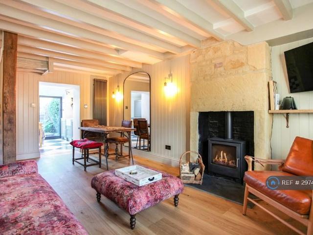 2 bedroom terraced house to rent