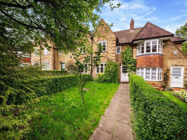 2 bedroom terraced house to rent